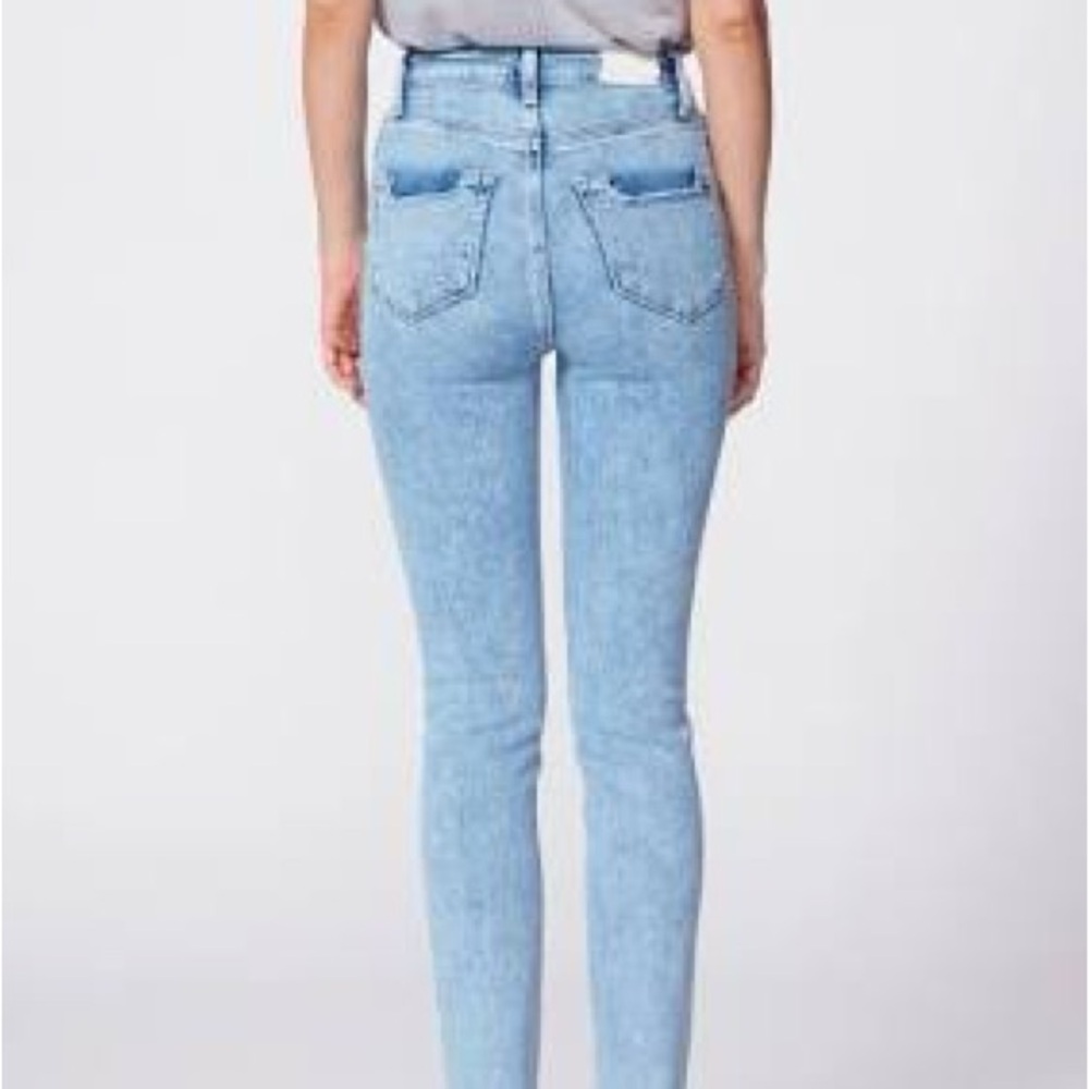 Paige Premium Denim - Ultra High Rise Cindy w/ Raw Hem in Mariska, Size 27 - Picture 7 of 9